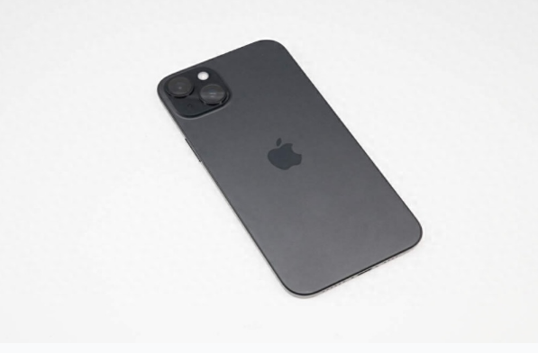 稻城苹果手机维修分享iPhone 15 Plus换电池 